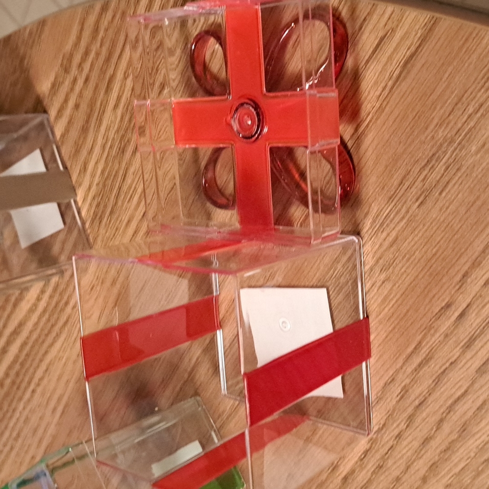 Christmas plastic boxes/ BUNDLE ONLY 2or more items - Picture 7 of 7